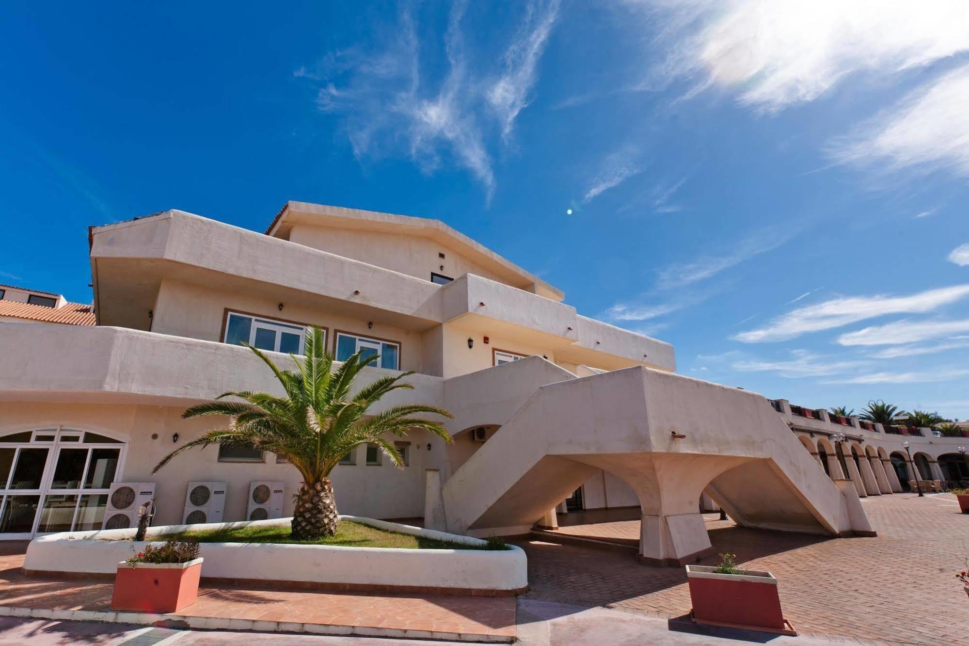 La Plage Noire Resort Marina di Sorso Exterior foto